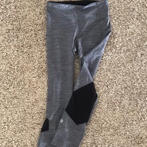 Lululemon size 2 crop